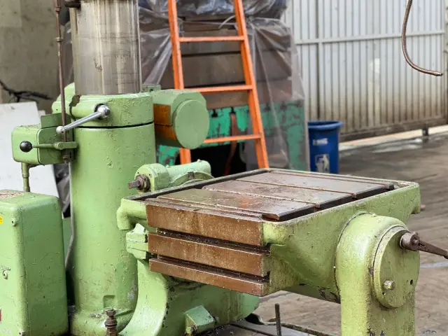 Used ADCOCK & SHIPLEY 36″ RADIAL ARM DRILL — photo 3