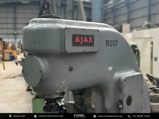 Used AJAX R207 VERTICAL MILL — photo 3