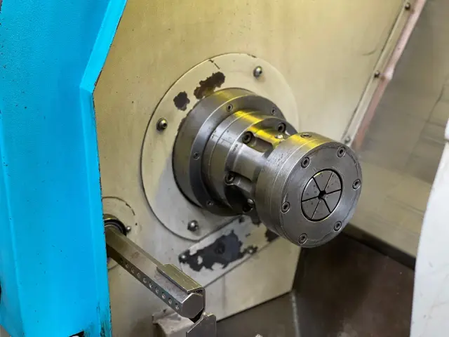 Used COLCHESTER TORNADO 100 CNC LATHE — photo 4