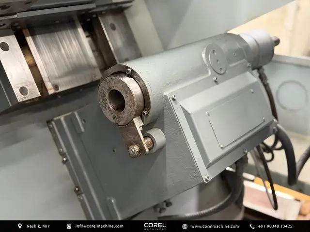 Used DOOSAN DOOTURN 4 CNC Turning Centers Slant Bed for sale - MT-4 tailstock assembly