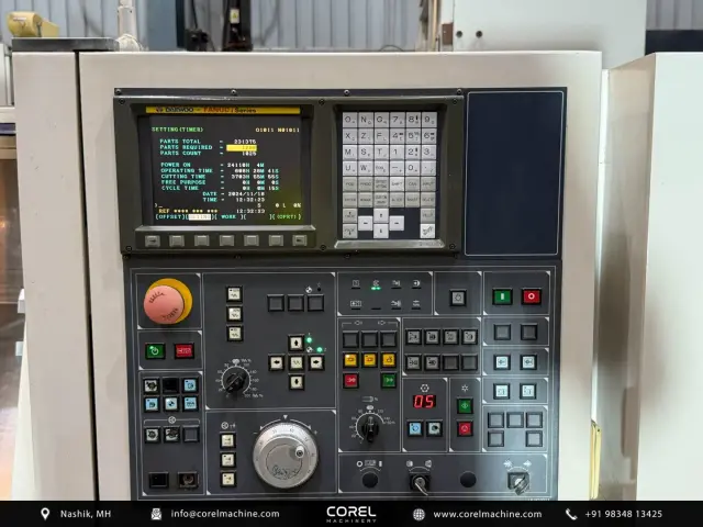 Used DAEWOO DOOSAN PUMA 240B CNC LATHE — photo 4
