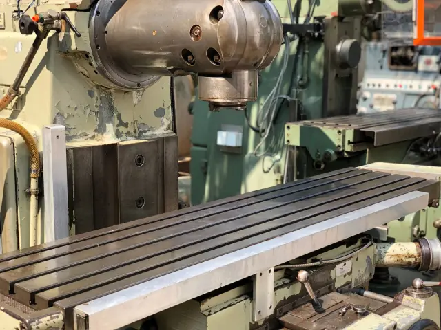 Used GAMBIN 11M UNIVERSAL MILLING — photo 3