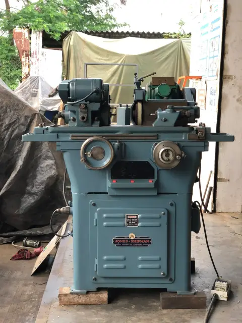 Used JONES SHIPMAN 1212 MANUAL CYLINDRICAL GRINDER — photo 1