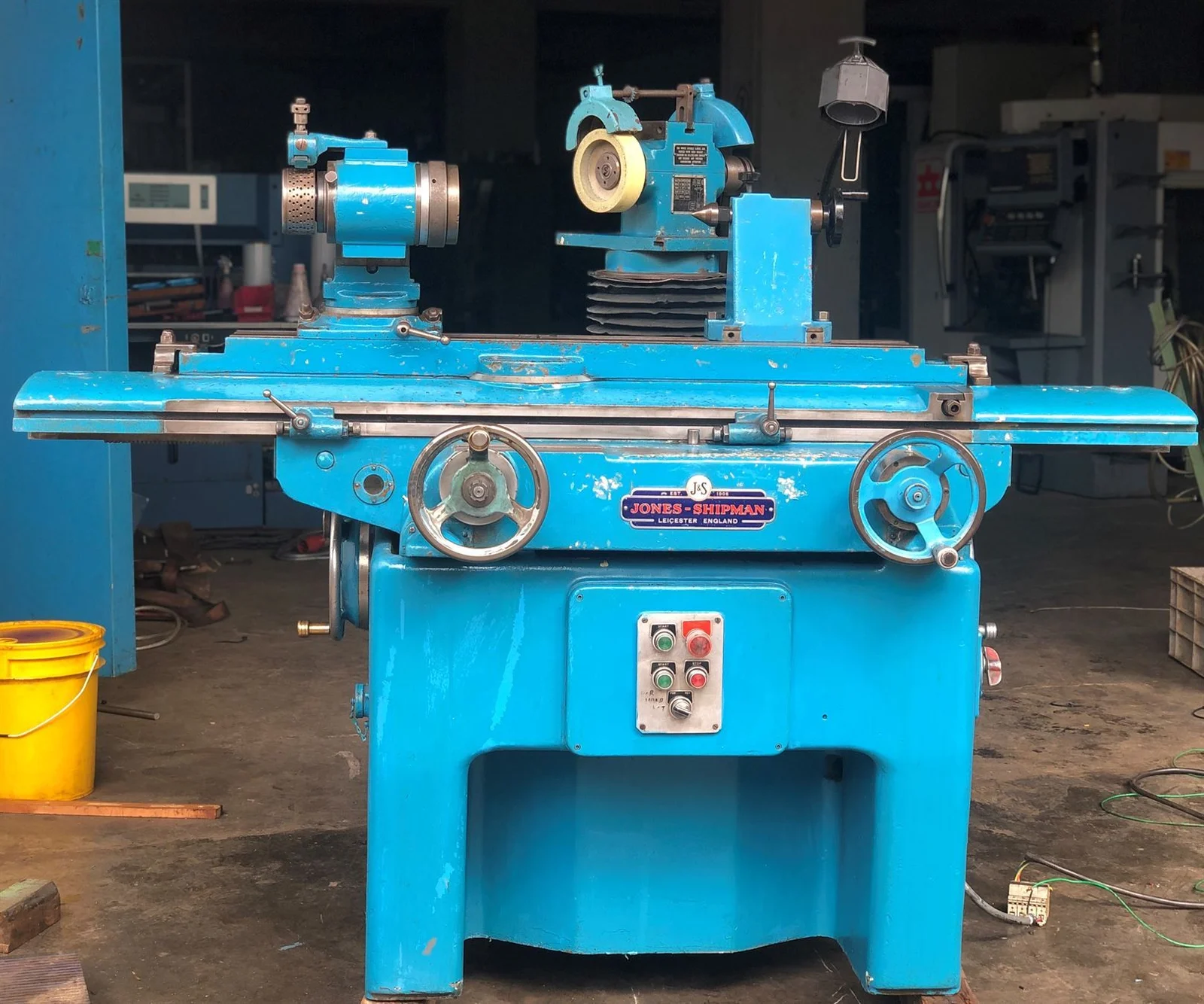 JONES & SHIPMAN 1235 TOOL & CUTTER GRINDER