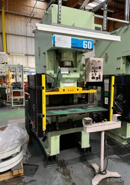 Used KOMATSU OBS 60-3 GAP FRAME PRESS (3OFF) — photo 3