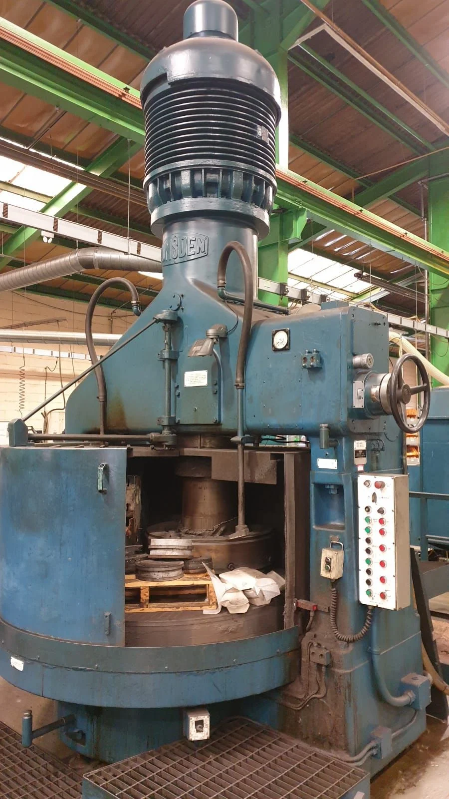 LUMSDEN 60″ ROTARY GRINDER