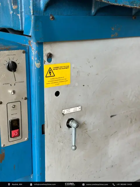 Used SAMCO HYDRAULIC CLICKER PRESS — photo 3