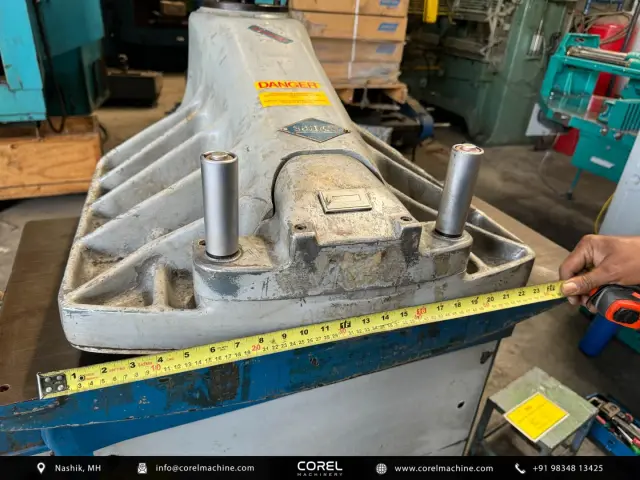 Used SAMCO HYDRAULIC CLICKER PRESS — photo 8