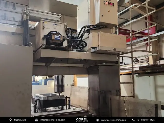 Used SNK RB-2NM Vertical Machining Centers (VMC) Double Column for sale - Fanuc 18M CNC control panel