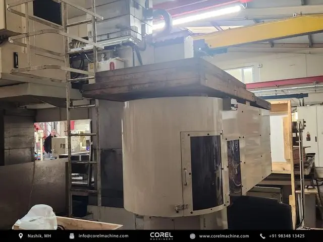 Used SNK RB-2NM Vertical Machining Centers (VMC) Double Column for sale - spindle nose and quill area