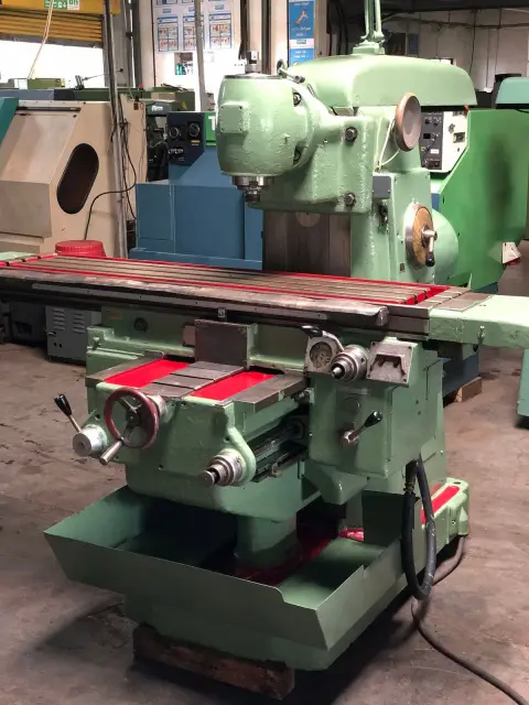 Used TOS FA 4 A-H UNIVERSAL MILLING — photo 1