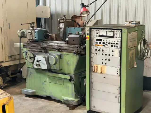 Used TSCHUDIN HTG 412 CYLINDRICAL GRINDER — photo 1