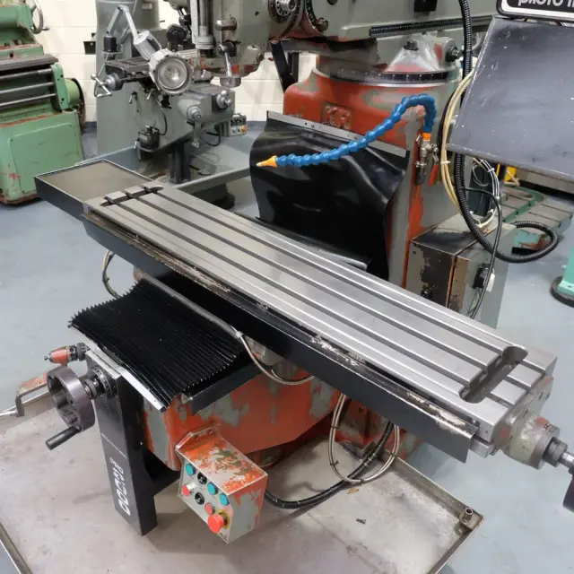 Used XYZ KRV PRO 2000 TURRET MILL — photo 4